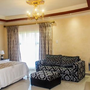 Sibebe Resort